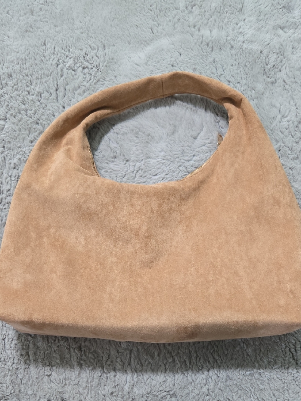 Velvet Hobo Shoulder Bag in tan Beige